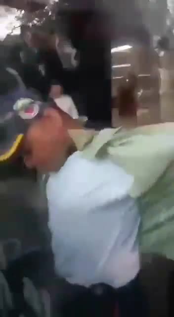 cops dog in Venezuela take off their uni forms 1 form off