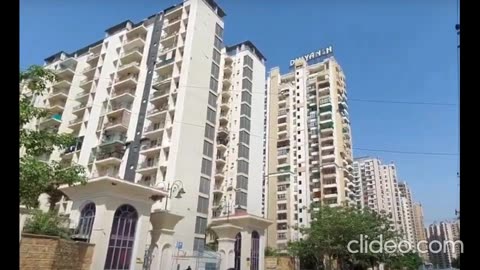 Gaur City 2 Resale Ready to Move Apartments Noida Extension