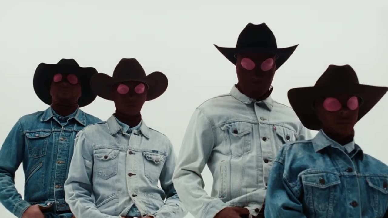 Bad Bunny - UN PREVIEW (Official Video)