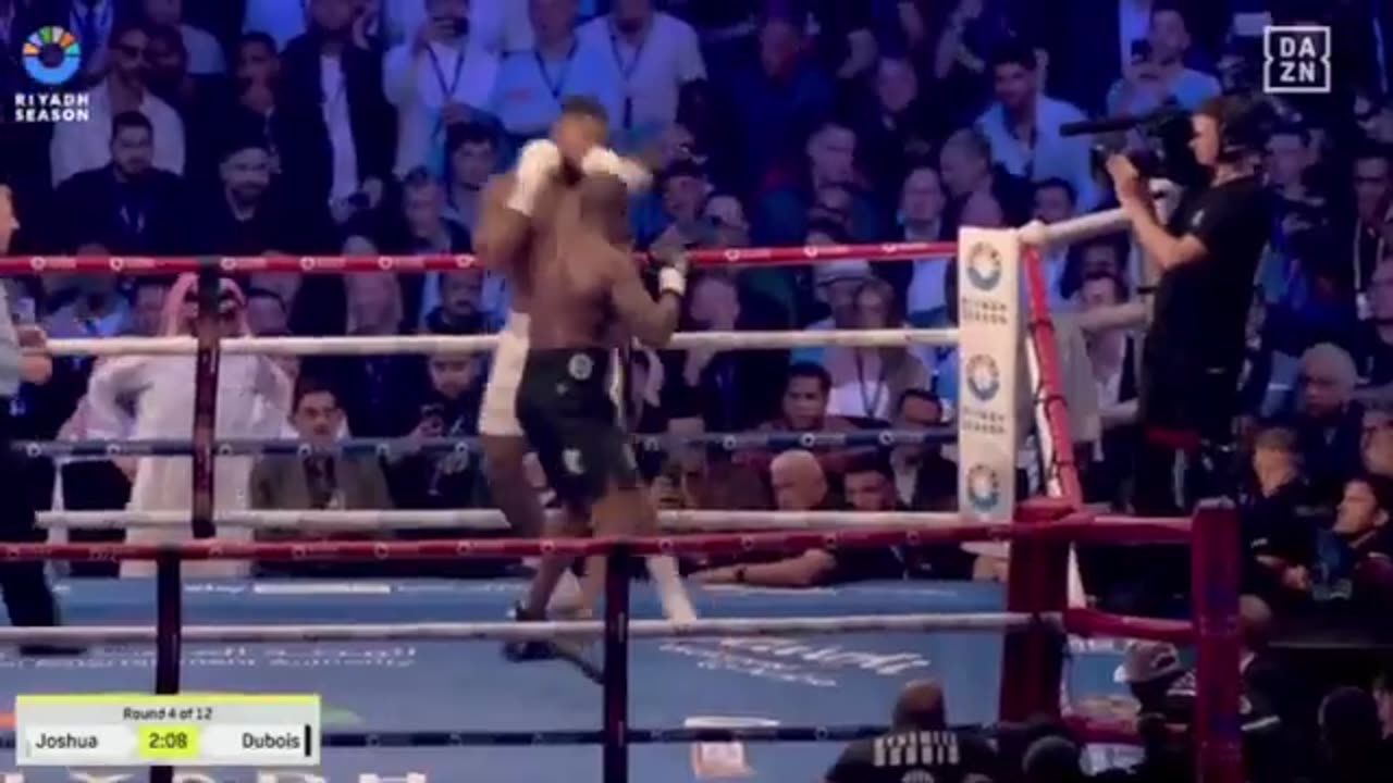 Daniel Dubois Knocks Out Anthony Joshua: Highlights