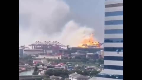 Lithium containers explode on a tanker ship