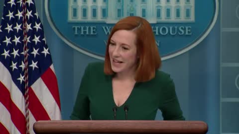 Psaki PANICS, face-plants when asked if Biden owns an electric car