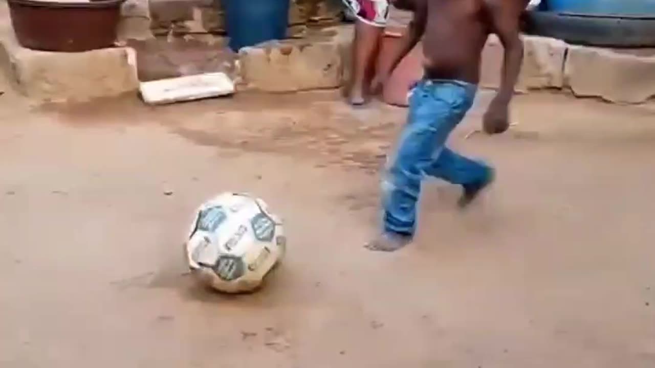 want to Football Funny Video? you can start now.