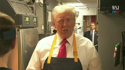 Trump Works McDonald’s Fry Station, Stepping up Criticism of Harris | WSJ News