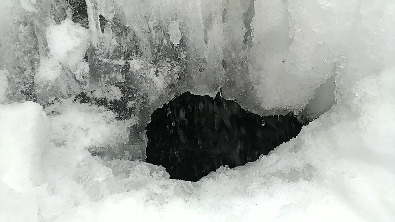 Frozen water fall