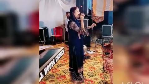 ਜਿਵੇਂ ਸੋਨਾ ਅੱਗ ਵਿੱਚ ਪਰਖ਼ੀ ਦਾ Live Worship By Sis Romika Masih