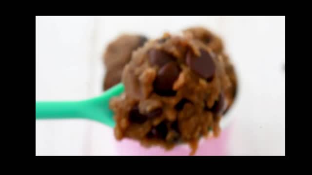 Easy Chocolate Chip Cookie Dough Dessert - Delicious