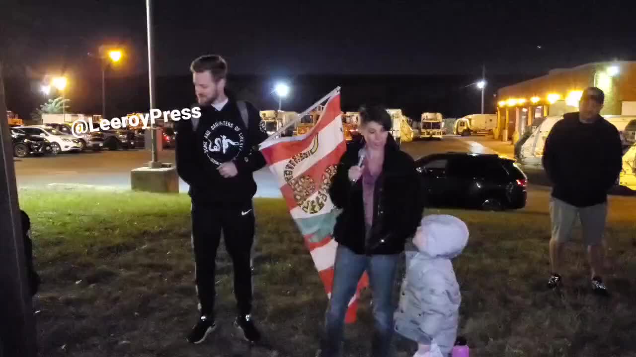 The kid says "no vaccine for me" - At the protest against the mandates in Staten Island NY