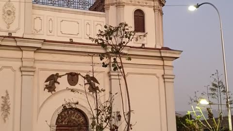 Basilica in Santiago, Chile ⛪🇨🇱