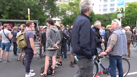 Live aus Berlin - Proteste gegen Corona-Maßnahmen Tag 1 _ 28.08.2021