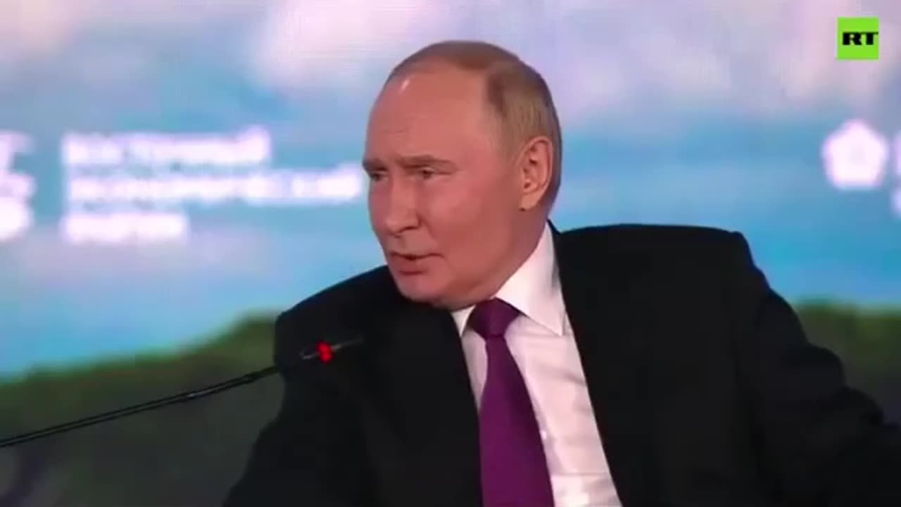 Putin (Sort of) Endorses Kamala Harris