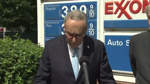 2016 Chuck Schumer asking Trump to lower gas prices