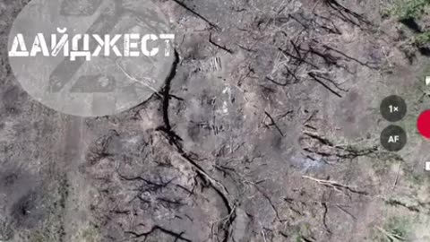 Russian drone hit a Ukrainian drone with a water bottle