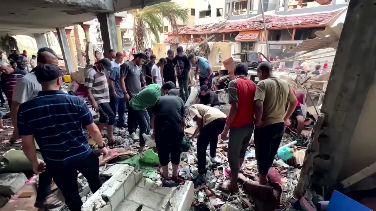 Gaza govt says over 100 killed in Israeli school strike
