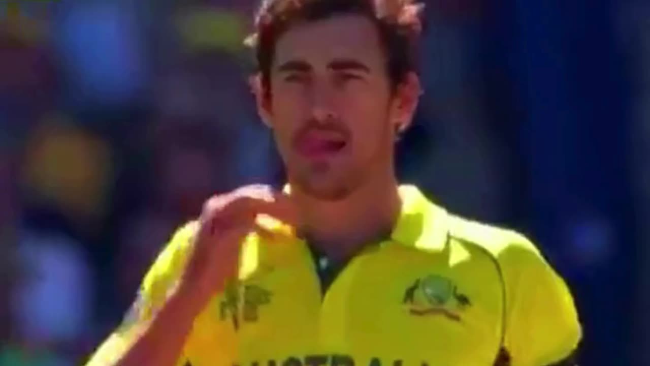 Mitchell Starc Vs Brendon McCullum in World Cup 2015 Final #trending