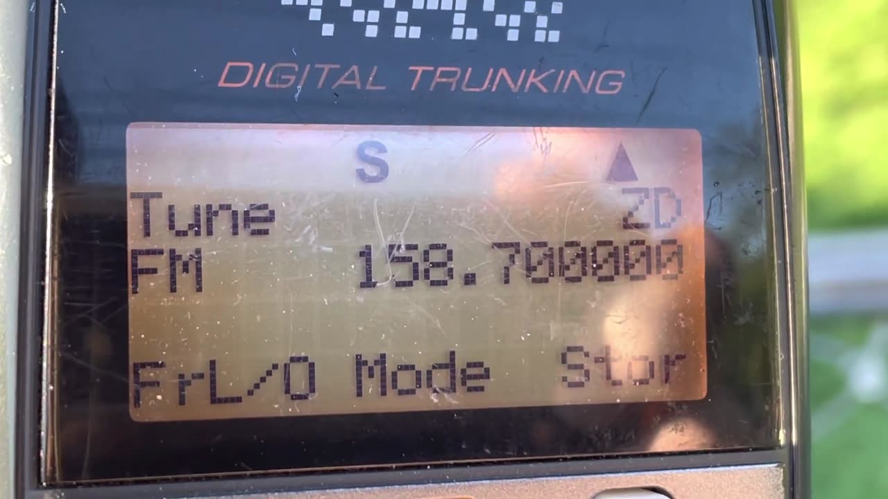 33.400 MHz and 33.500 MHz Military Tactical Data Links Possible AKKORD Russian Mil [G8JNJ SDR]