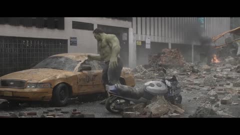 Avanger Endgame Hulk Scene