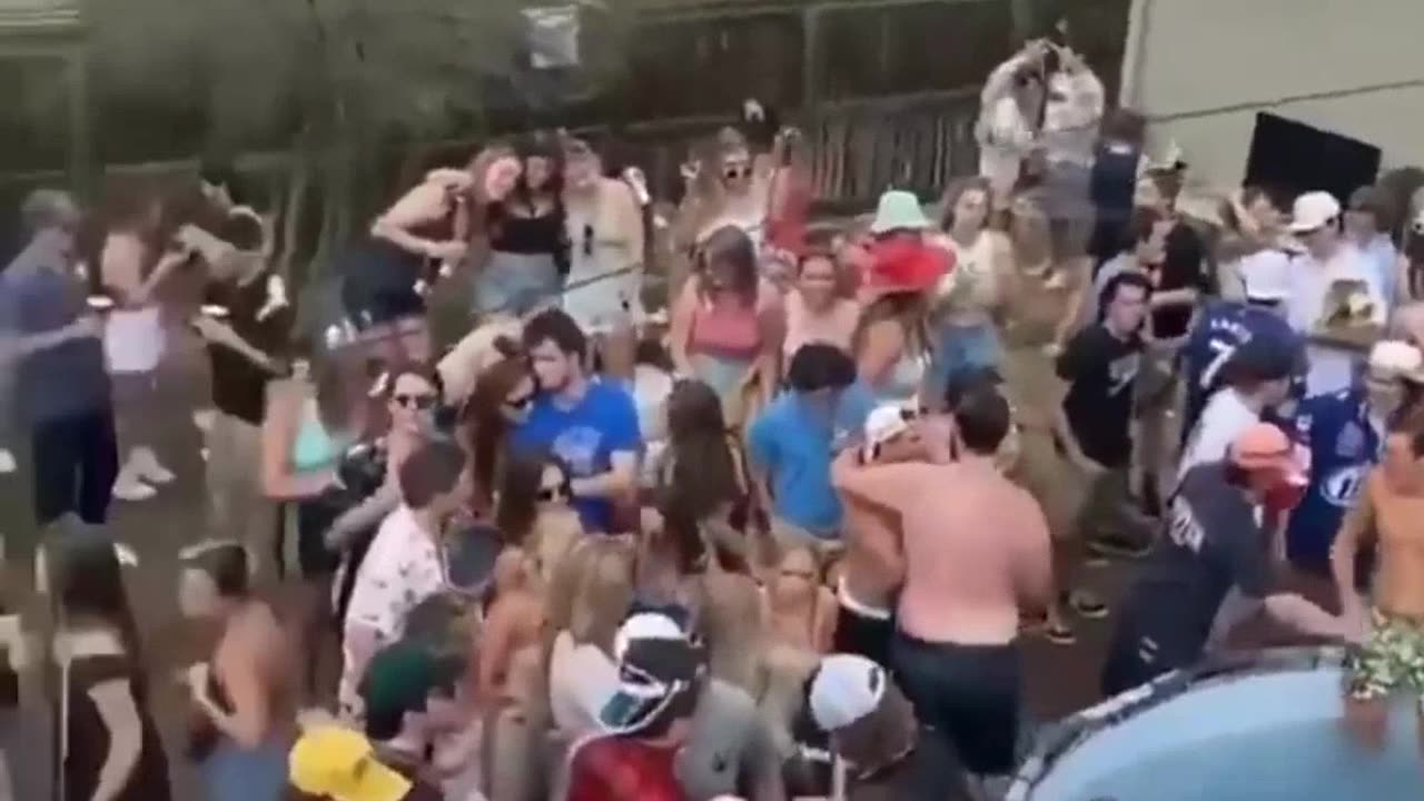 Fun clip