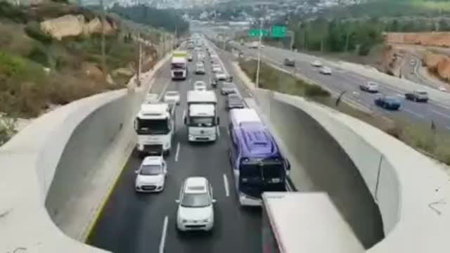 Slow Roll Trucks in Israel