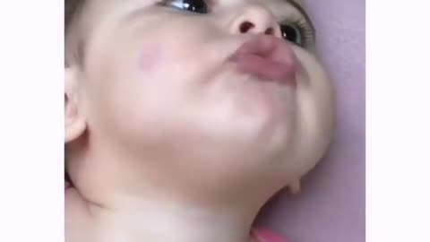 Baby video cute baby singing