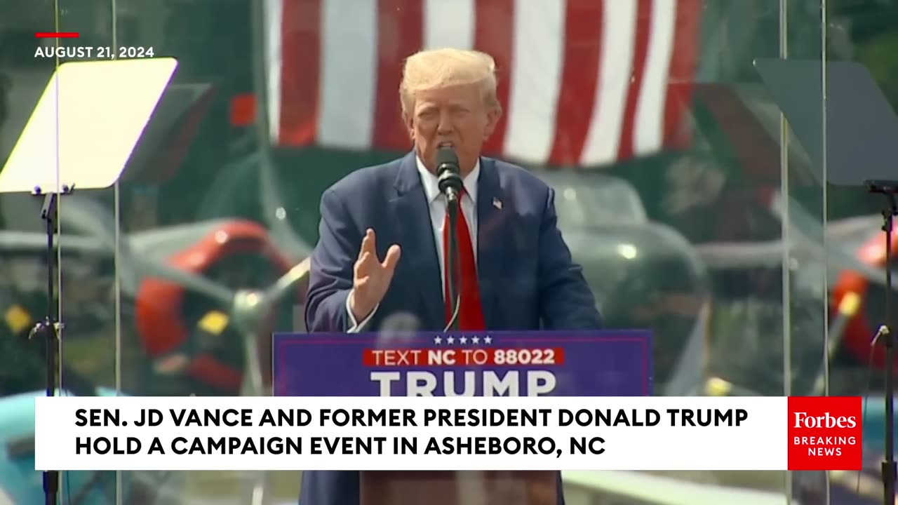 Donald Trump Responds To Barack Obama's Speech At The DNC In Chicago.mp4