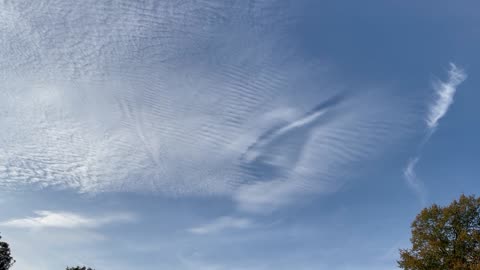 Strange Eye clouds