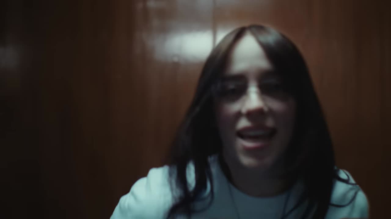 Billie Eilish - BIRDS OF A FEATHER (Official Music Video