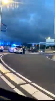 Schokkend! Politie schiet op protesterende