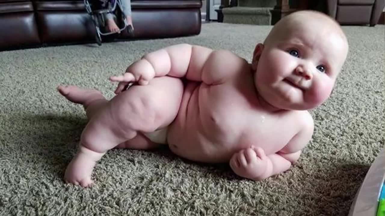 Funniest and Cutest Babies Video of the Weekly