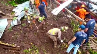 At least seven dead after landslides in El Salvador