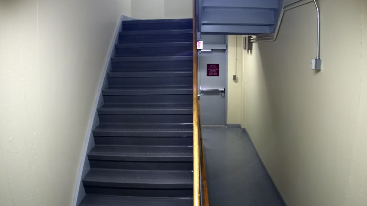 3865FHOB01Stair10_2021-01-06_05h00min00s670ms.mp4