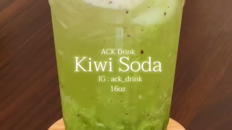 Kiwi Soda 🍸😋#kiwi #kiwisoda #kiwidrink #kiwijuice #shorts #ackdrink #rumble #trending #yummy