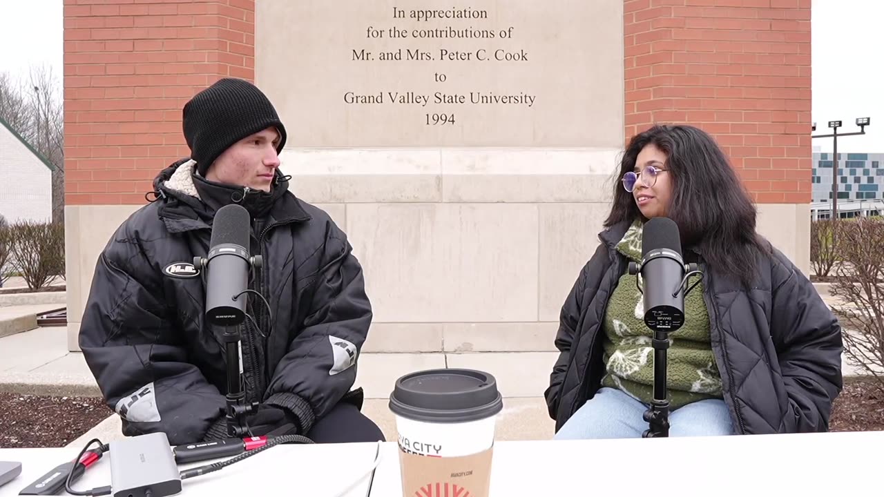 Pro Choice College Student Talks w/ Abolitionist