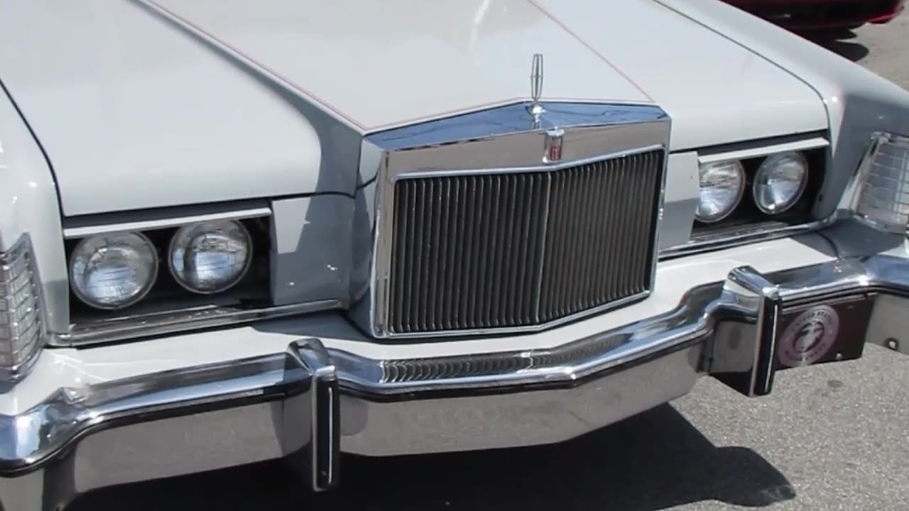 1976 Lincoln Continental Mk IV