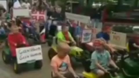 Dutch children show support for the farmers