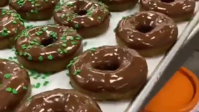 Hulk donuts! All green! 🍩