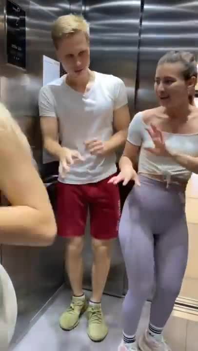 #Shmeksss SHMEKSSS Pranks | New and Latest Pranks | Hot Body Builder Viral and Funny Videos part 2