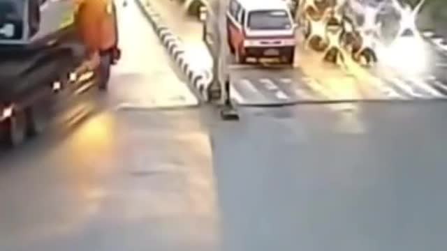 live accident ðŸ˜
