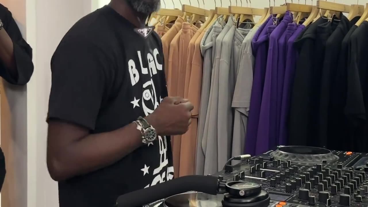 Black Coffee plays in New York City