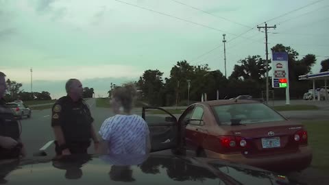 Police Weren’t Expecting Her to do THIS…