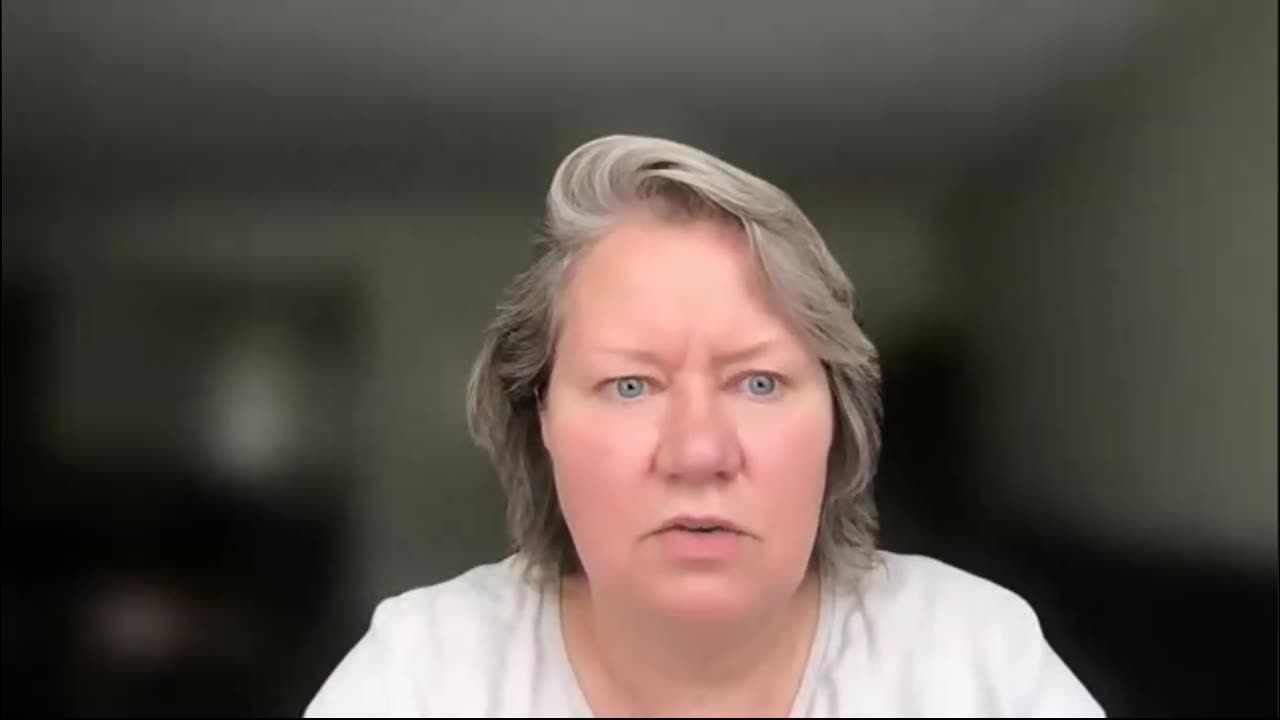 Which is better? FDA approved or bio-identical hormone replacement?