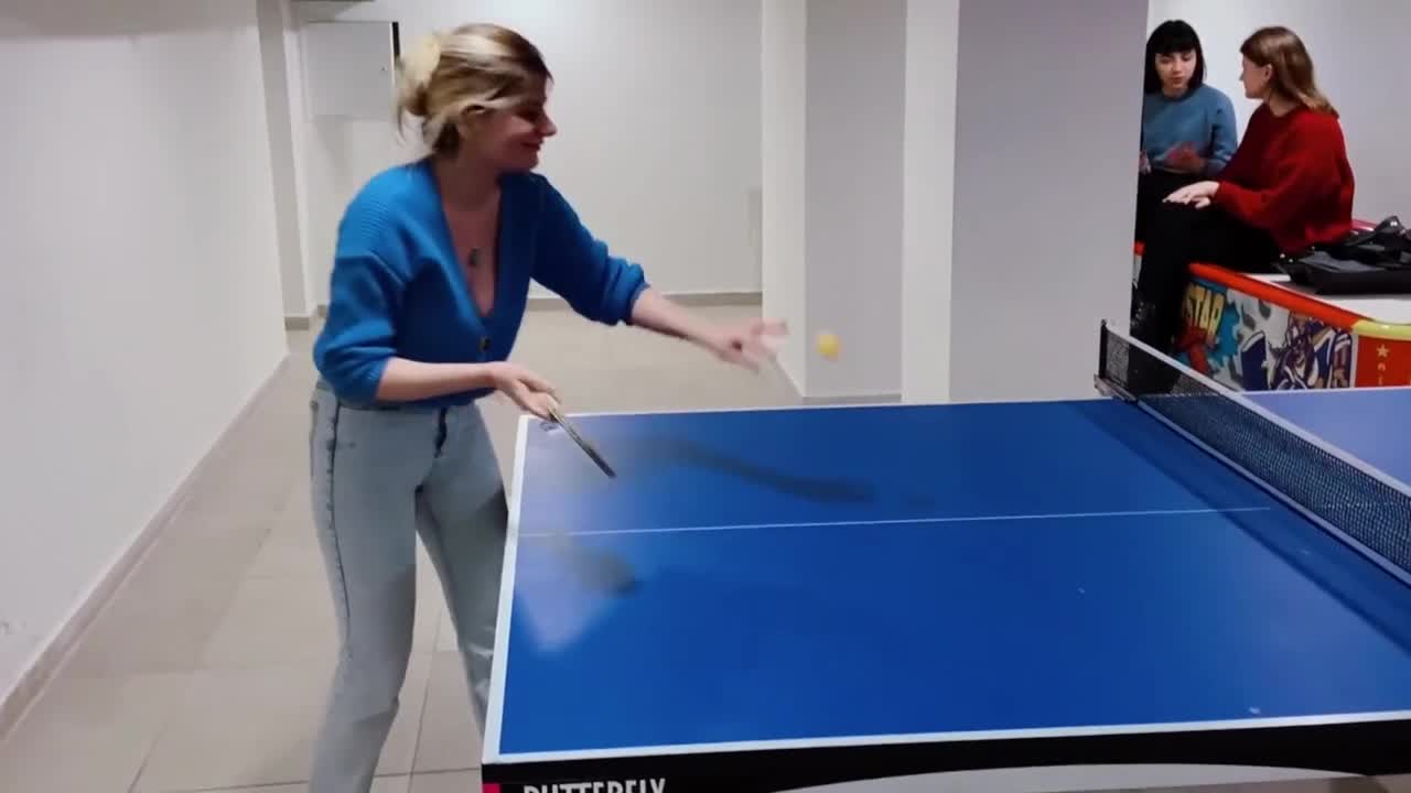 Play table tennis and wear a small mask