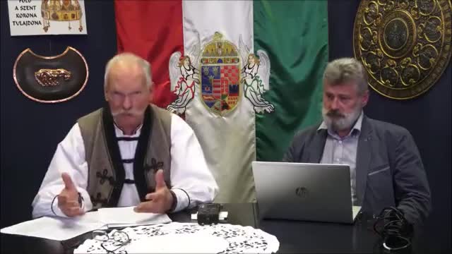 Kígyóméreg teória