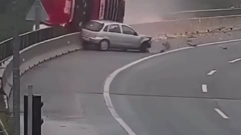 Insane Car Accident