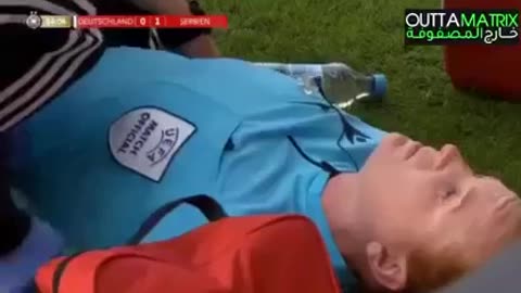 Referee Suddenly Gets Heart Problems In The Middle Of The Game And Collapsed.