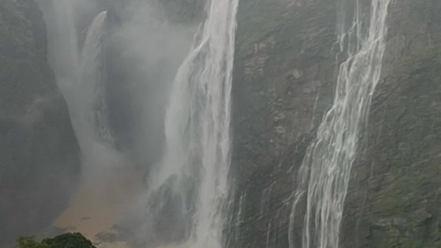 Jog falls