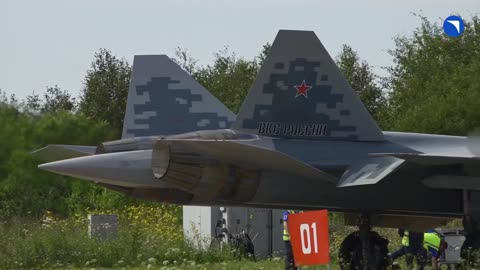 The Russian Air Force has received a batch of new Su-57 and Su-35S fighters.