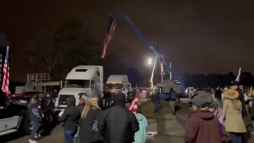 🇺🇲 Freedom Convoy in South Carolina Getting ready for Washington DC