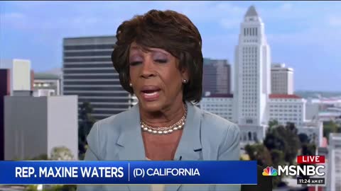 Maxine Takes on Leadership