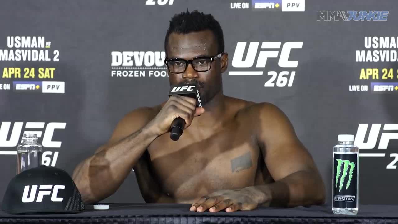 URIAH HALL TALKS ABOUT CRHIS WEIDMAN'S FRACTURE!